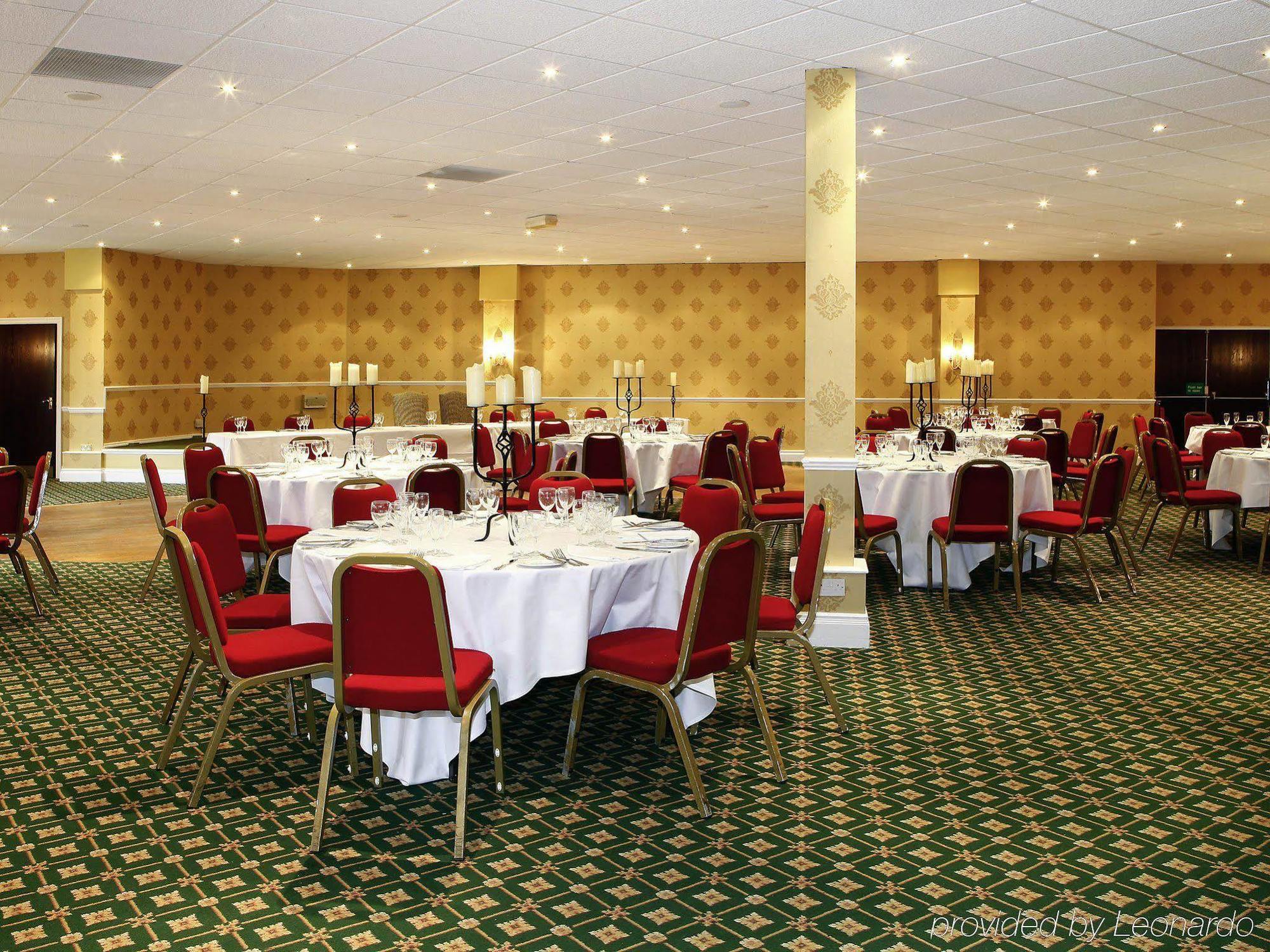 Stafford South Hatherton Hotel Penkridge Buitenkant foto
