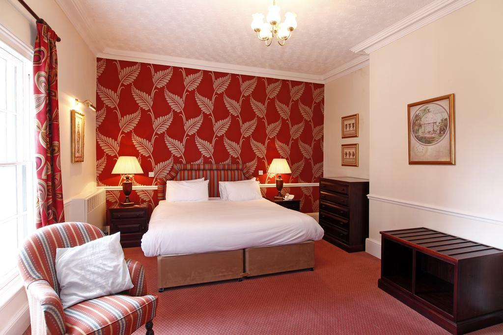 Stafford South Hatherton Hotel Penkridge Buitenkant foto